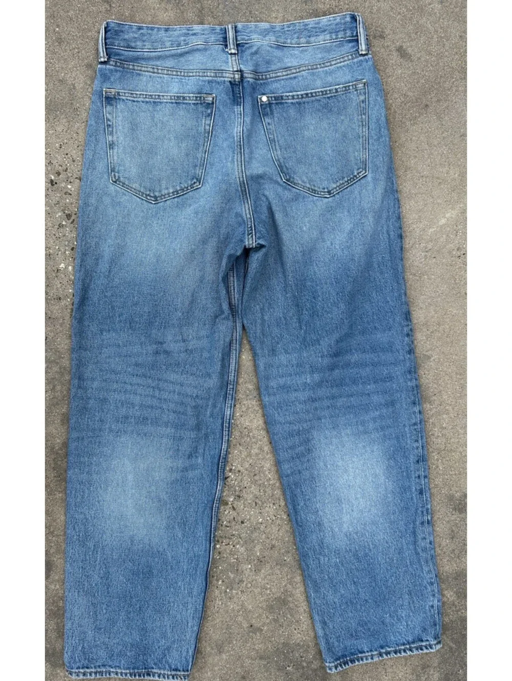 H&M 90’s Baggy Denim Blue Jeans Size 32W x 32L  Cotton Light Fading Loose Fit